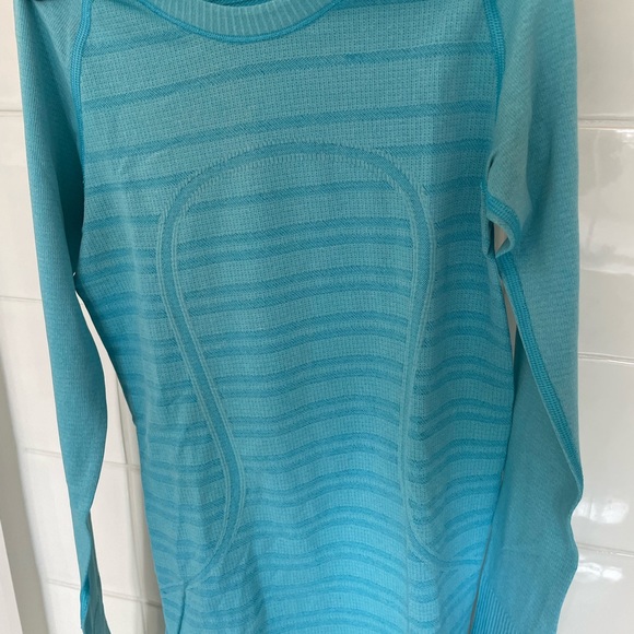 Lululemon Swiftly Long Sleeve - Picture 3 of 4